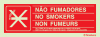 Sinal de zona de não fumadores de acordo com Lei n.º 37/2007, de 14 de agosto, alterada pelas Leis n.ºs 109/2015, de 26 de agosto, 63/2017, de 3 de agosto e DL n.º 9/2021, de 29 de janeiro