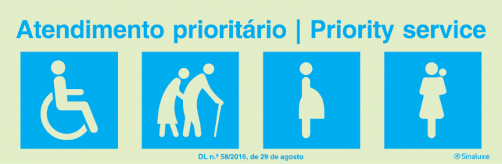 Atendimento prioritário | Priority service: bebés de colo, grávidas e mobilidade reduzida