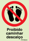 Sinal de proibição, proibido caminhar descalço