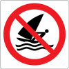 Sinal para parques aquáticos, piscinas e praias, proibição, proibida a prática de yachting na areia